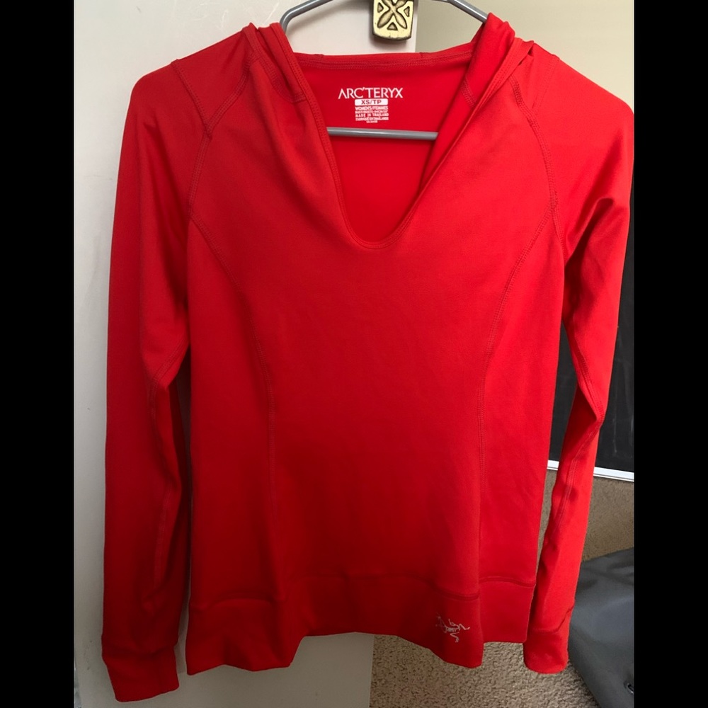 Arcteryx Womens Long Sleeve Hoodie Shirt